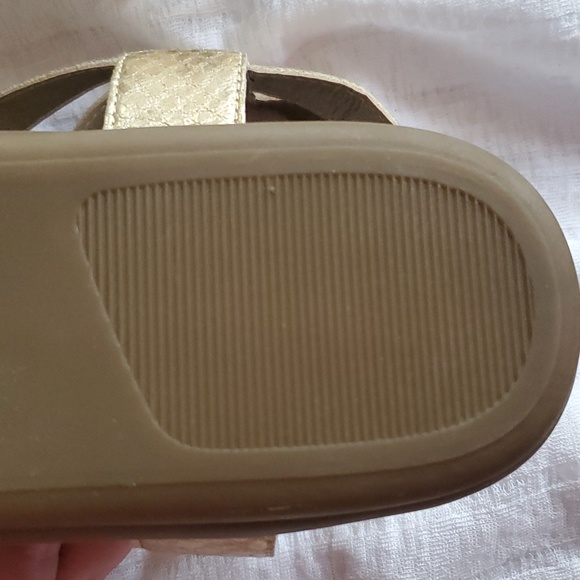 Aerosoles Encylopedia Gladiator Metalic Sandal. - Picture 8 of 10